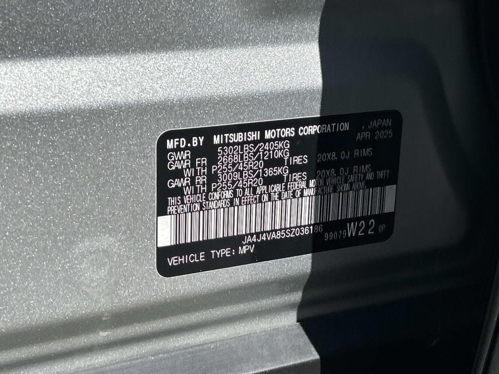 Used 2025 Mitsubishi Outlander SE AWD/4WD image 10