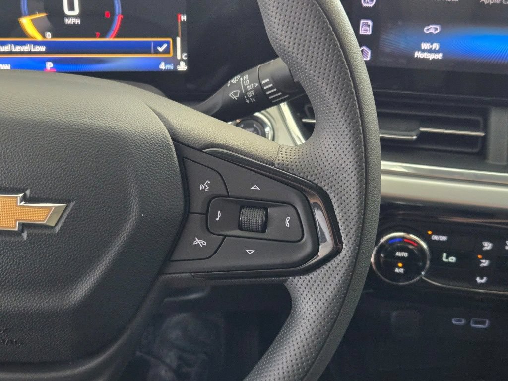 New 2026 Chevrolet Trax LT FWD image 27