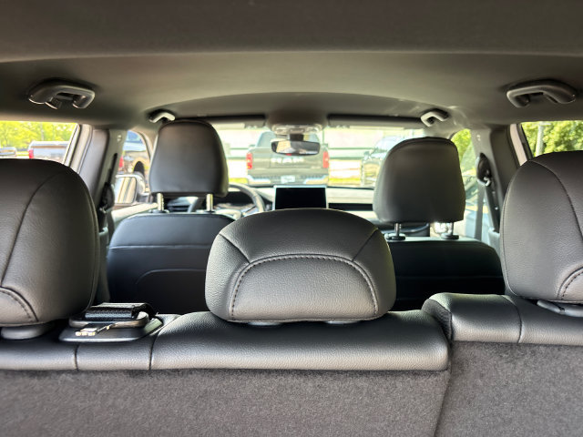New 2026 Jeep Compass Latitude AWD/4WD image 32