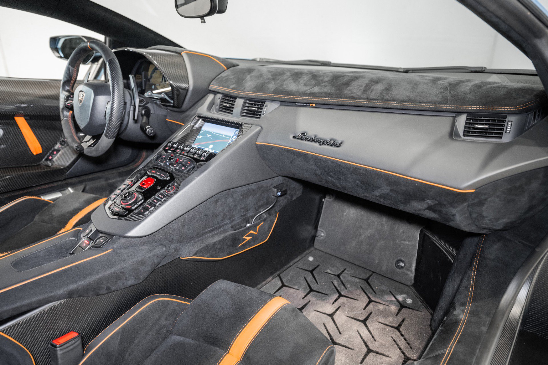 Used 2017 Lamborghini Aventador LP 750-4 AWD/4WD image 29