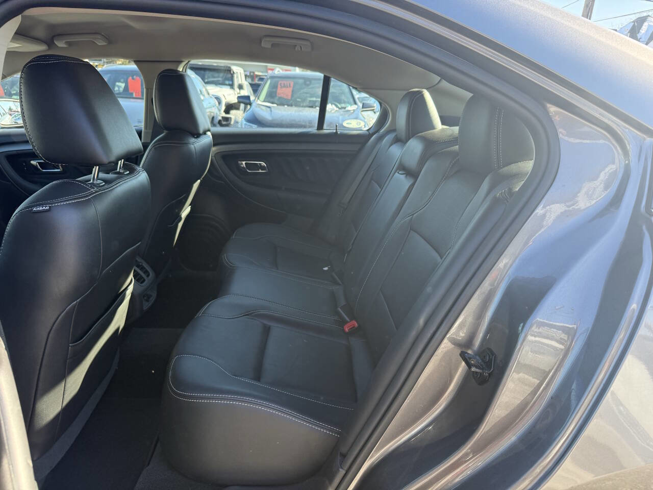 Used 2012 Ford Taurus SEL image 7