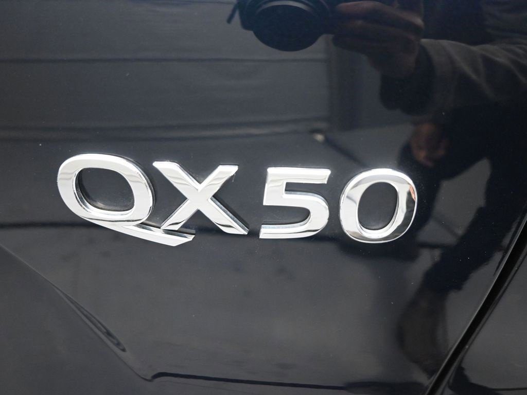 Used 2019 INFINITI QX50 Essential w/ Premium Audio Package image 45