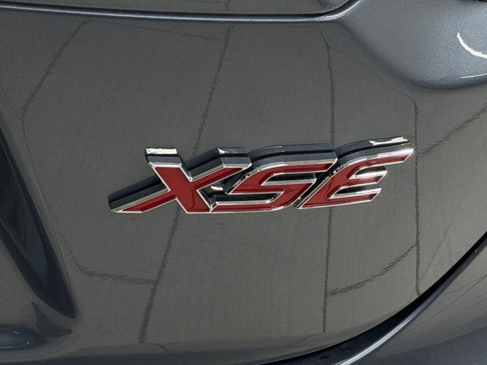 Used 2020 Toyota Corolla XSE image 33