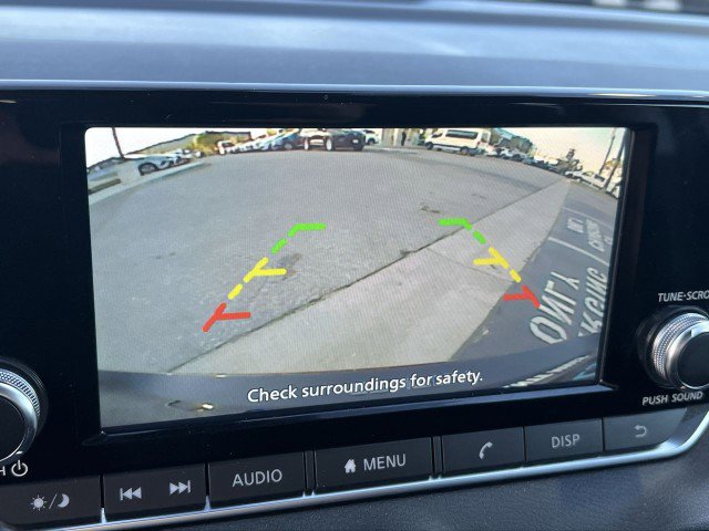 Used 2024 Nissan Sentra S image 14