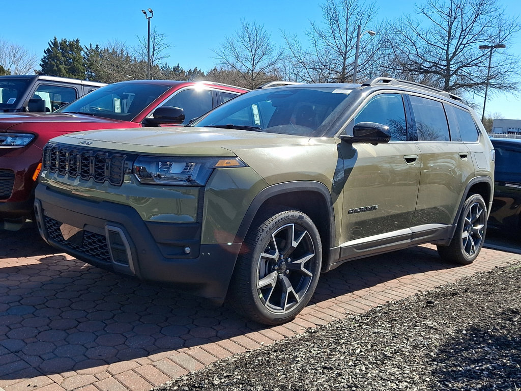 New 2026 Jeep Cherokee Overland w/ Trailer Tow Group image 1