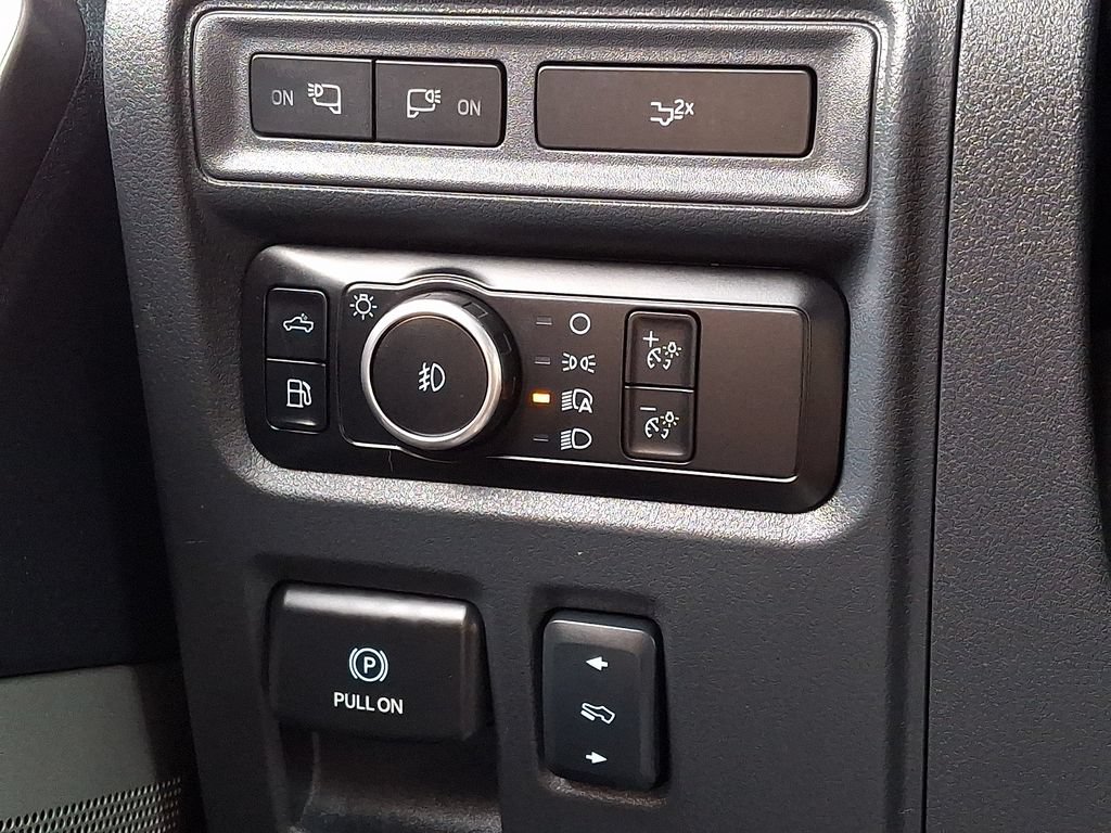 Used 2024 Ford F150 Lariat AWD/4WD image 26