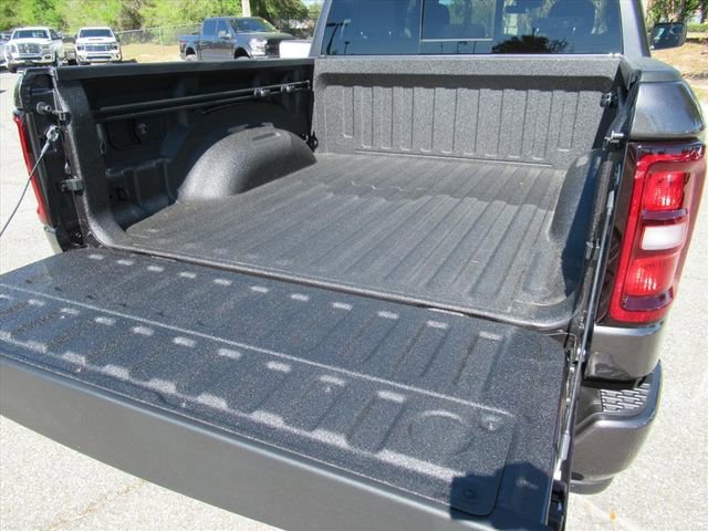 New 2026 RAM 1500 Express image 30