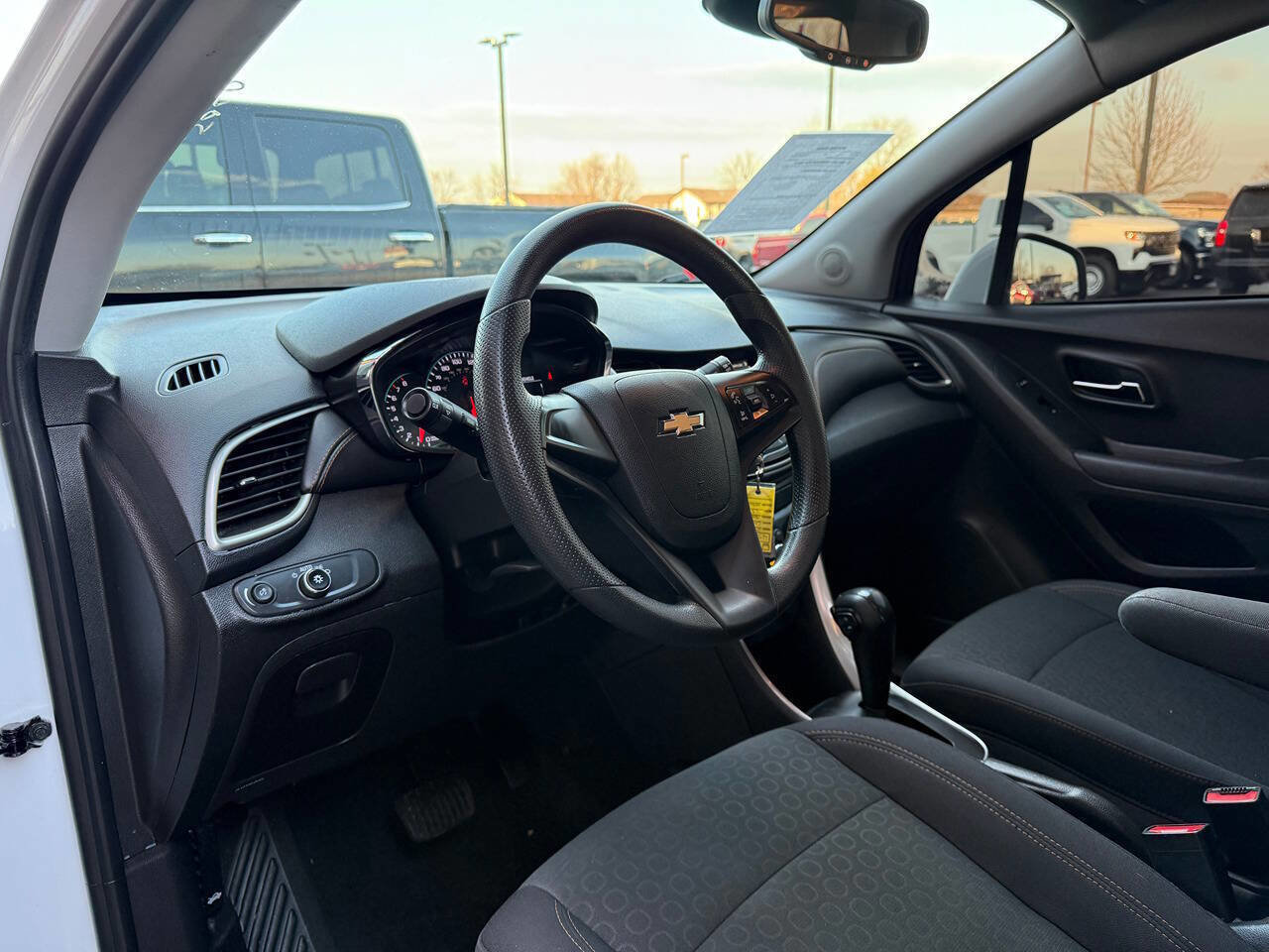 Used 2020 Chevrolet Trax LS image 11
