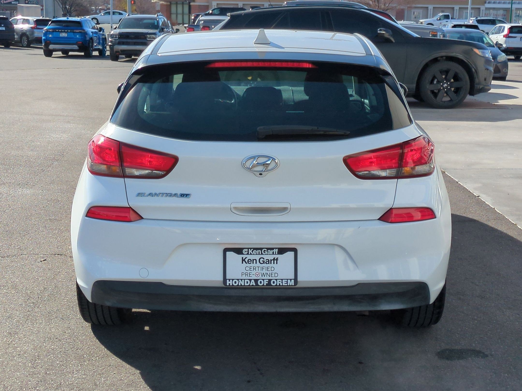 Used 2020 Hyundai Elantra GT image 7