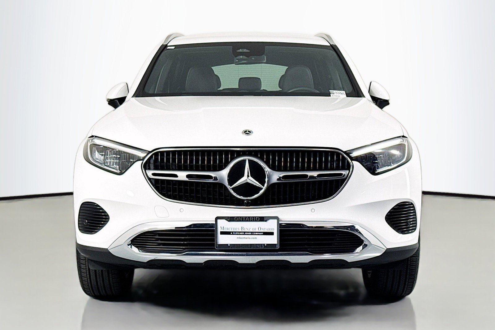 Certified 2026 Mercedes-Benz GLC 300 image 2