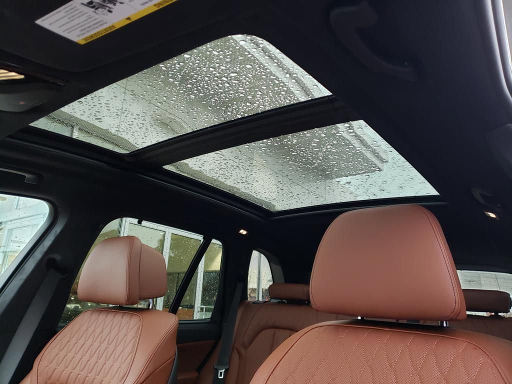 New 2026 BMW X5 M60i image 24