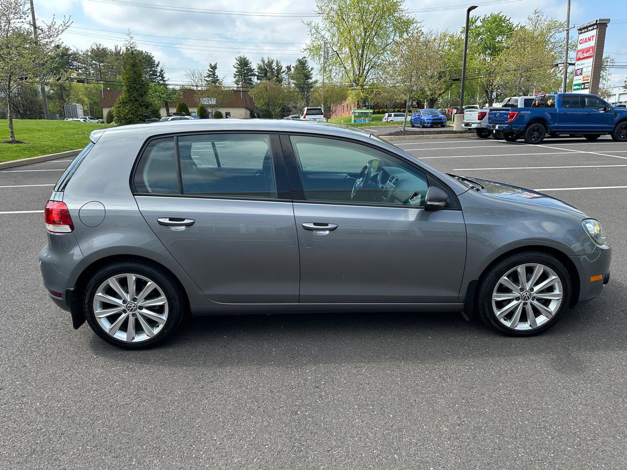 Used 2013 Volkswagen Golf TDI FWD image 4