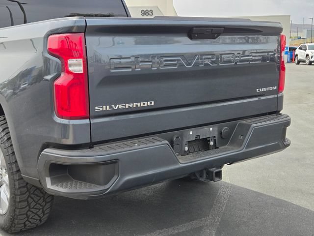 Used 2020 Chevrolet Silverado 1500 Custom w/ Custom Value Package RWD image 5