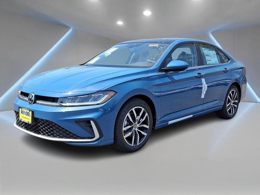 New 2026 Volkswagen Jetta SE FWD image 2
