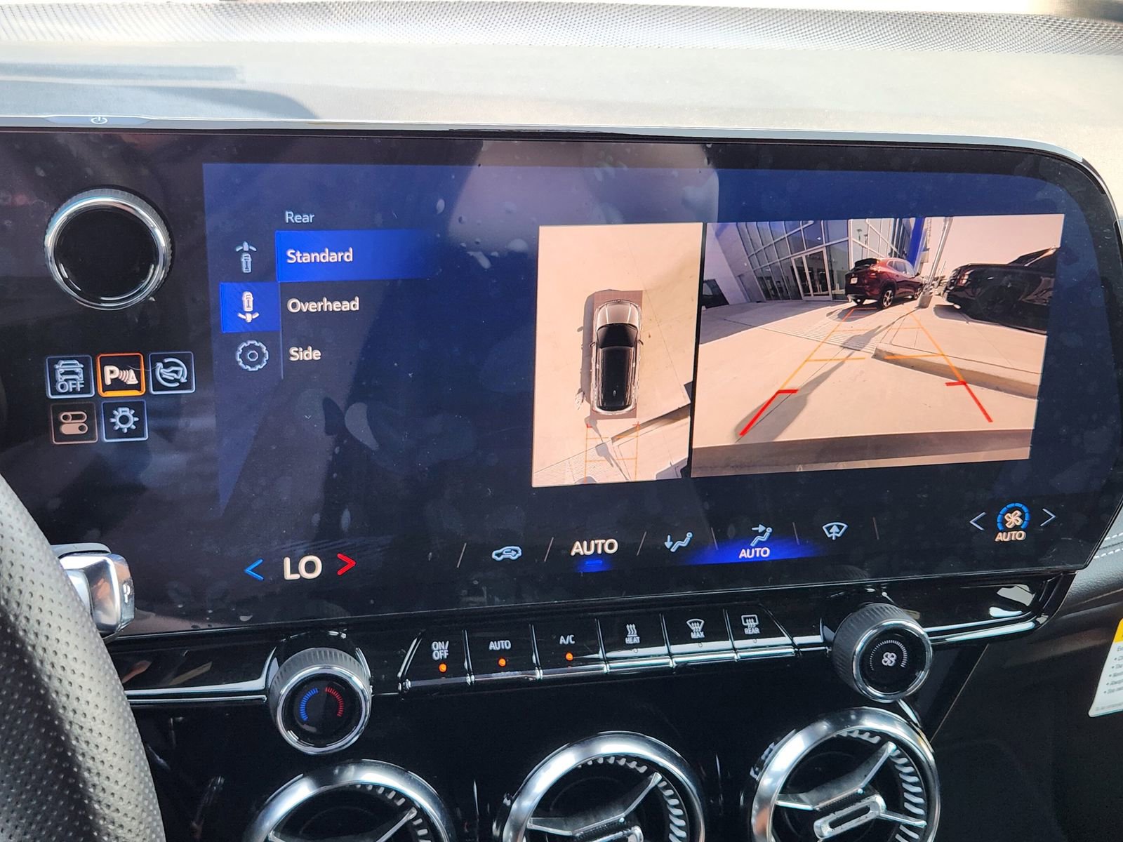 New 2025 Chevrolet Blazer EV LT image 15