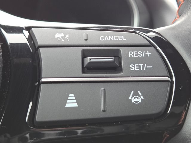 Used 2025 Honda Pilot Sport image 30
