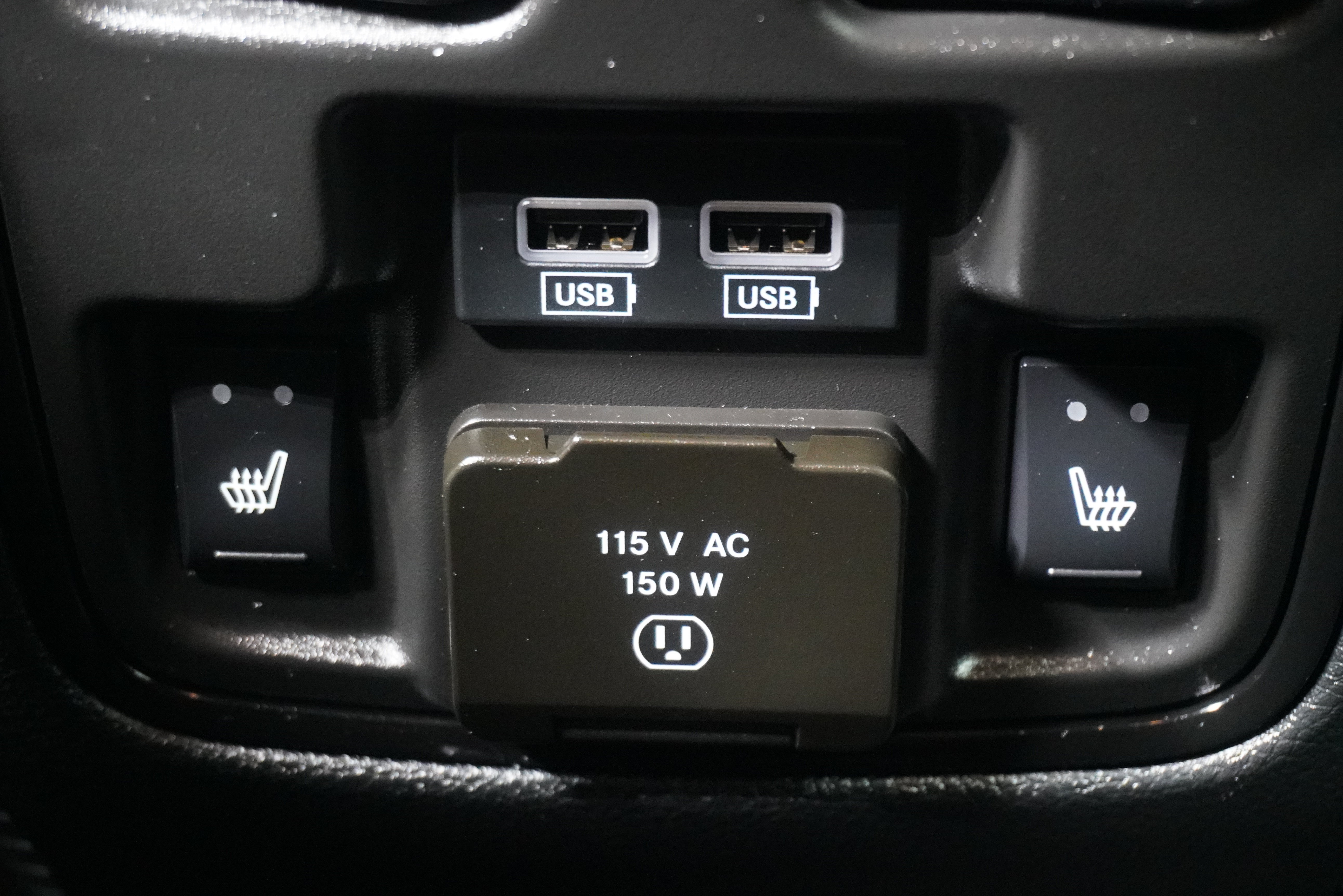 Used 2025 Dodge Durango R/T AWD/4WD image 15