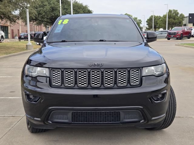 Used 2018 Jeep Grand Cherokee Altitude AWD/4WD image 2