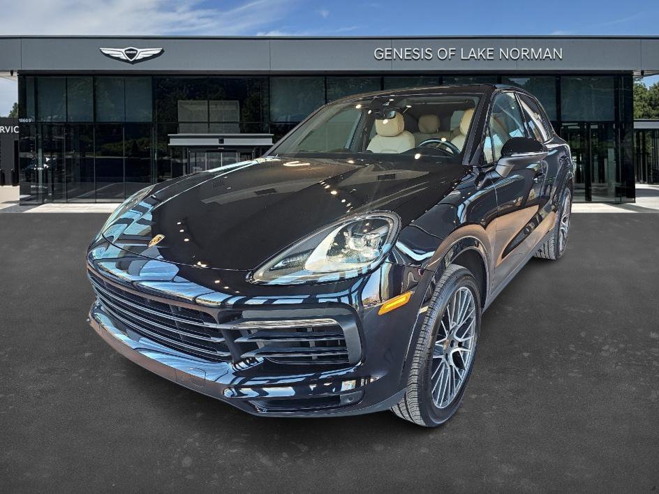 Used 2022 Porsche Cayenne image 1