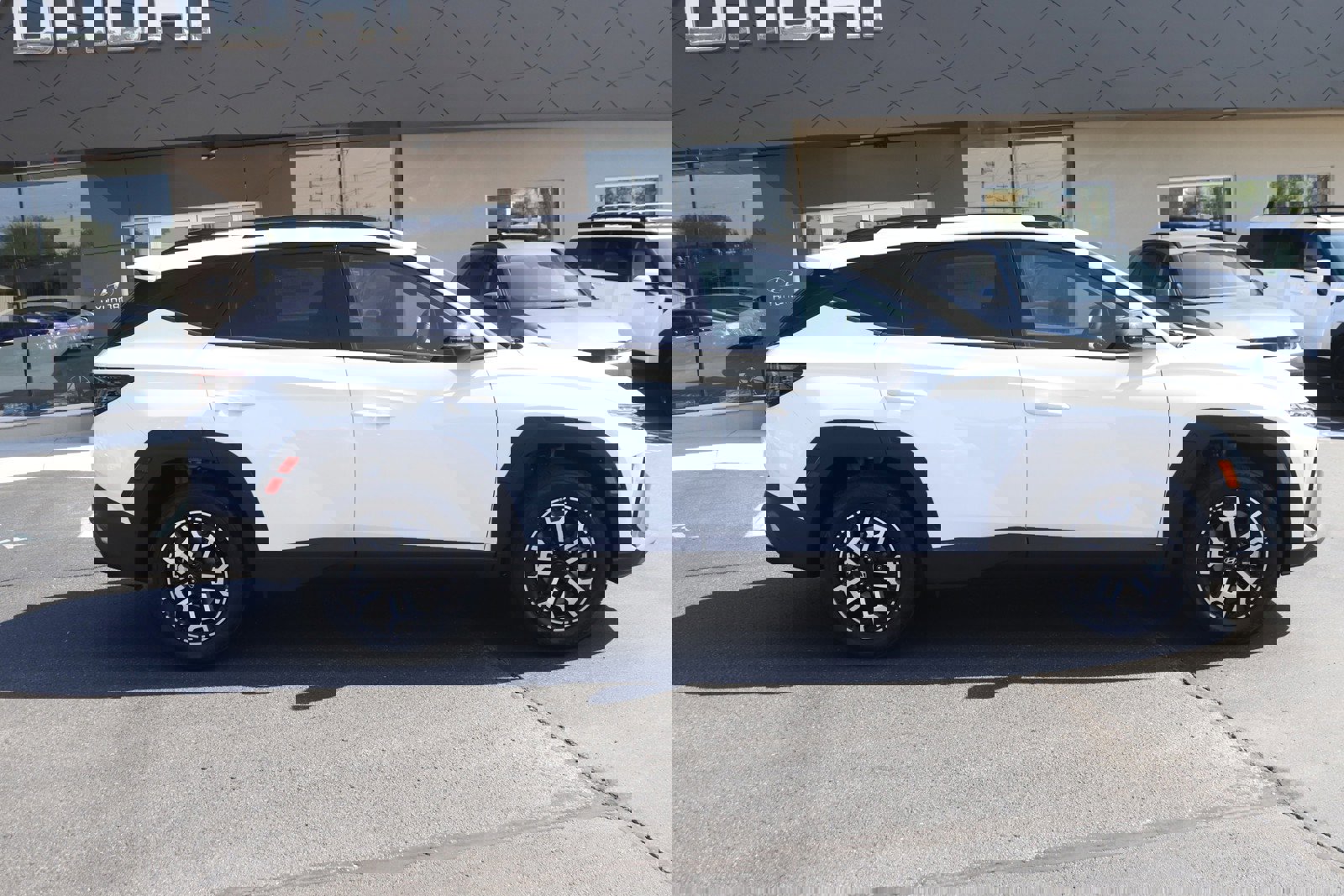 New 2025 Hyundai Tucson XRT image 2