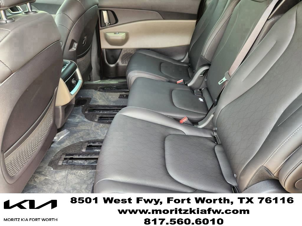 New 2026 Kia Carnival EX FWD image 19