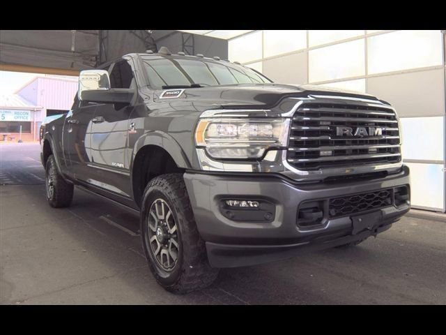 Used 2023 RAM 3500 Limited image 2