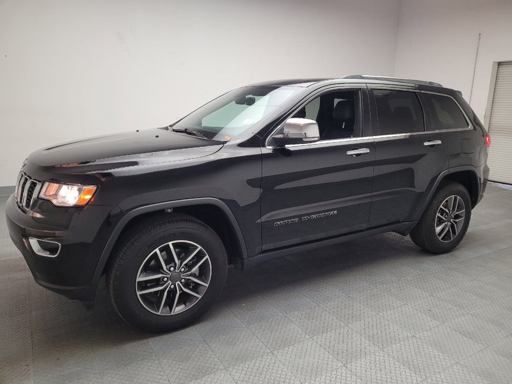 Used 2020 Jeep Grand Cherokee Limited w/ Luxury Group II image 2