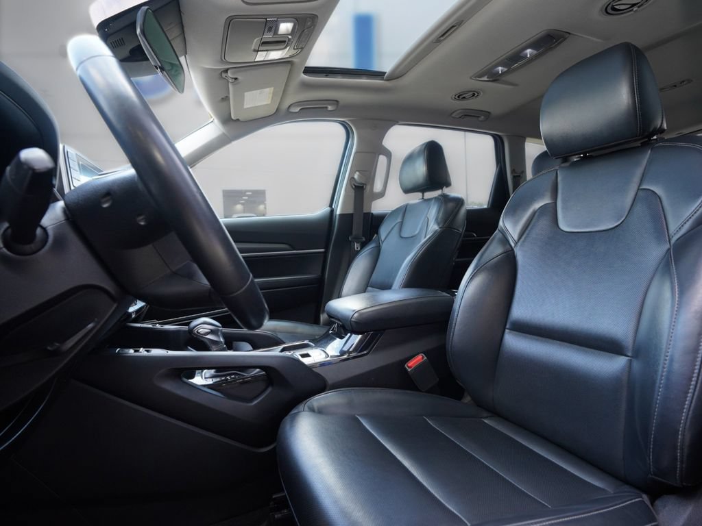Used 2020 Kia Telluride S FWD image 12