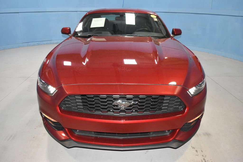Used 2017 Ford Mustang Coupe image 19