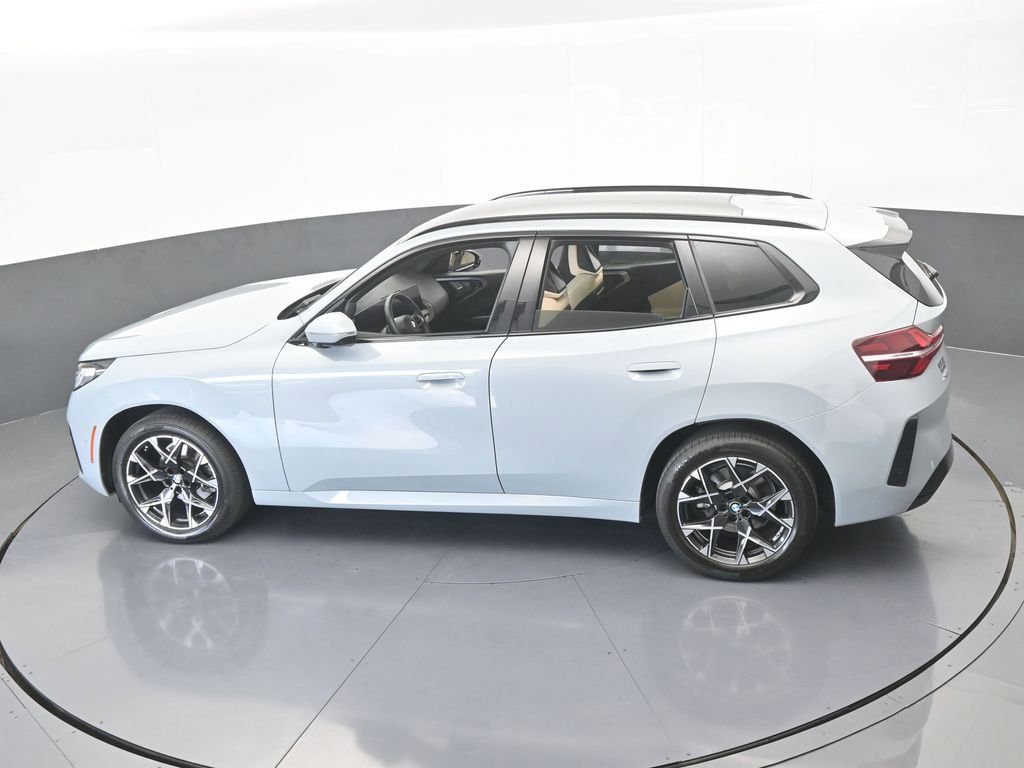 Used 2025 BMW X3 xDrive30i image 53