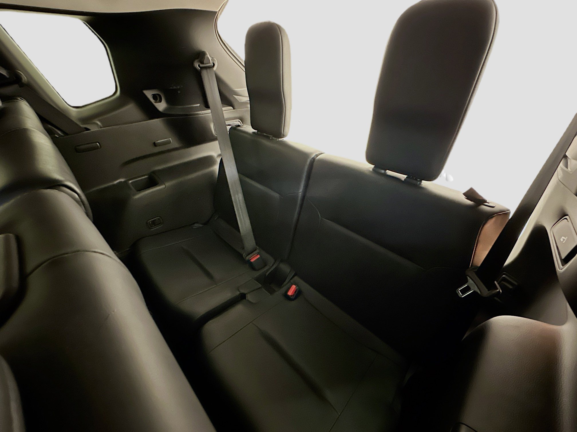 Used 2024 Mitsubishi Outlander SE image 36