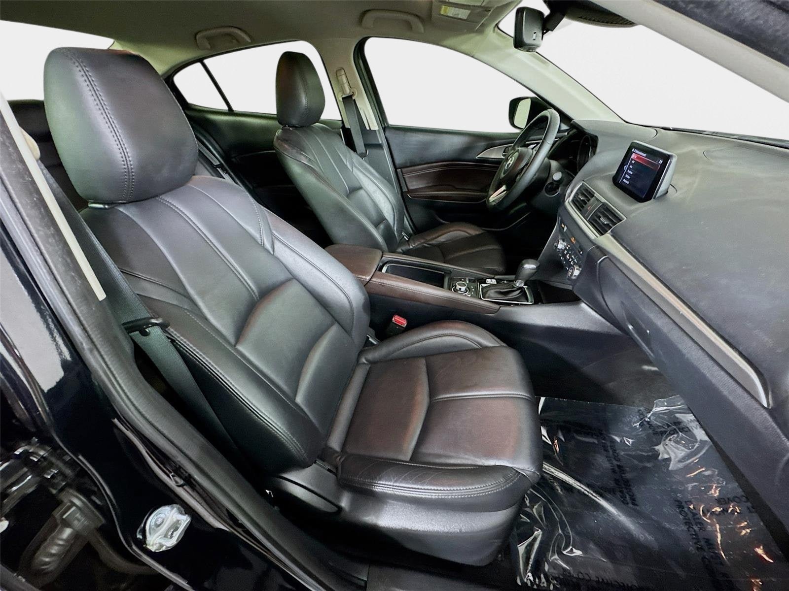 Used 2018 MAZDA MAZDA3 Touring FWD image 26
