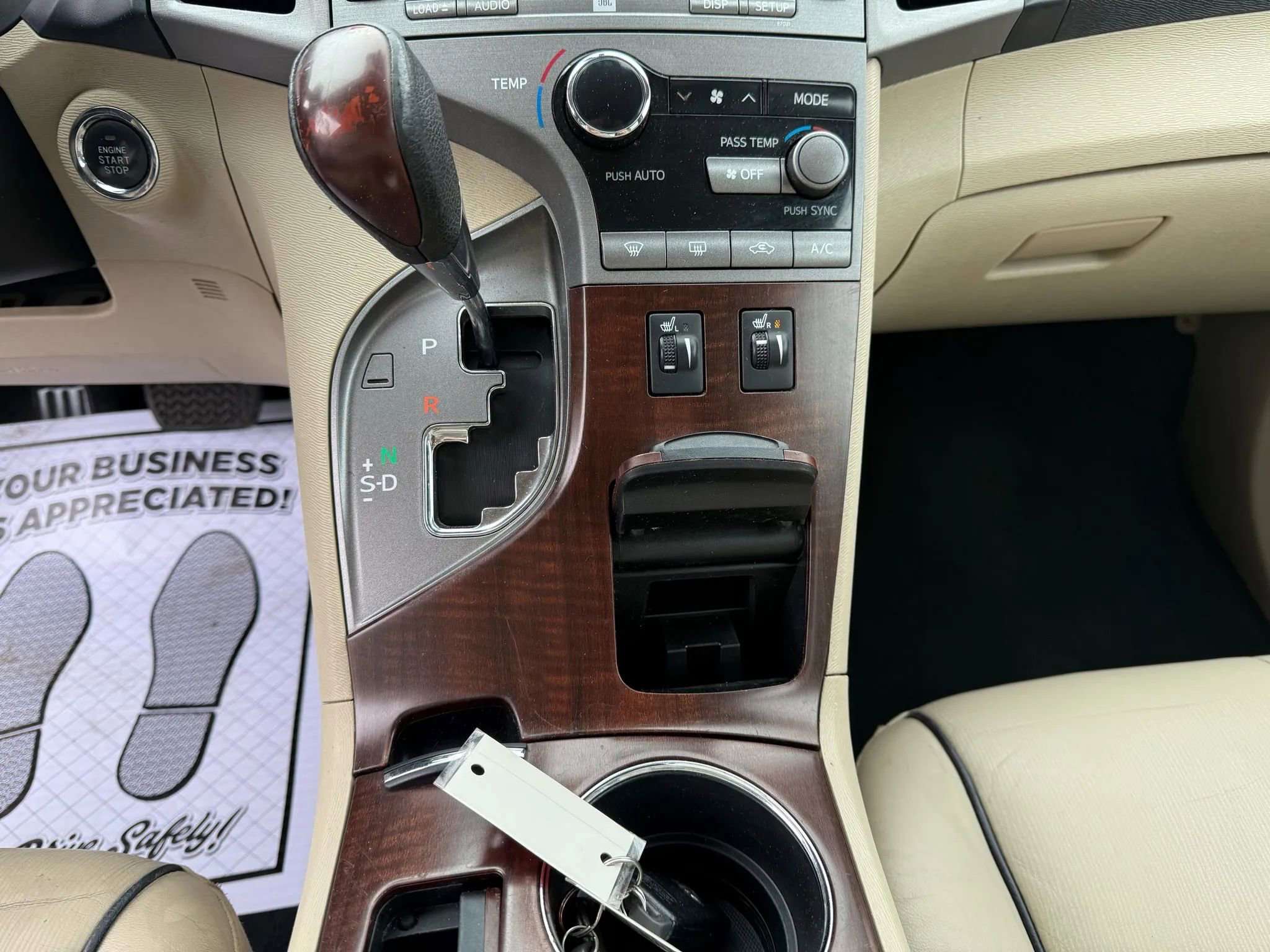 Used 2012 Toyota Venza XLE AWD/4WD image 17