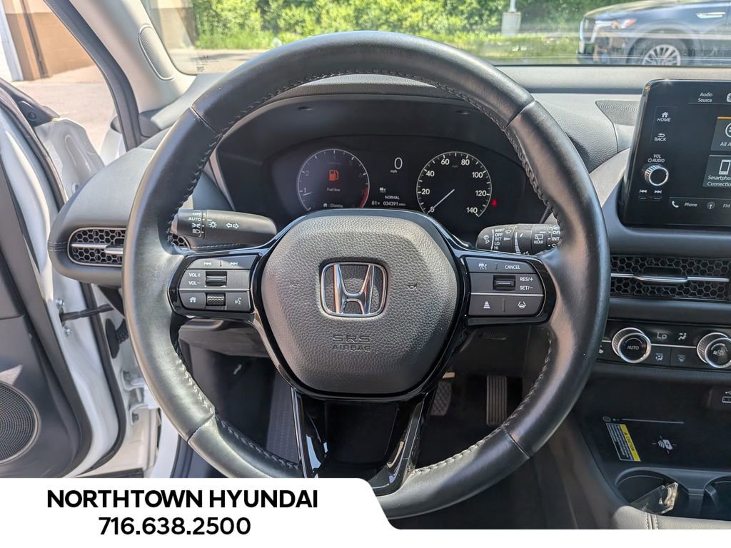 Used 2024 Honda HR-V EX-L image 7