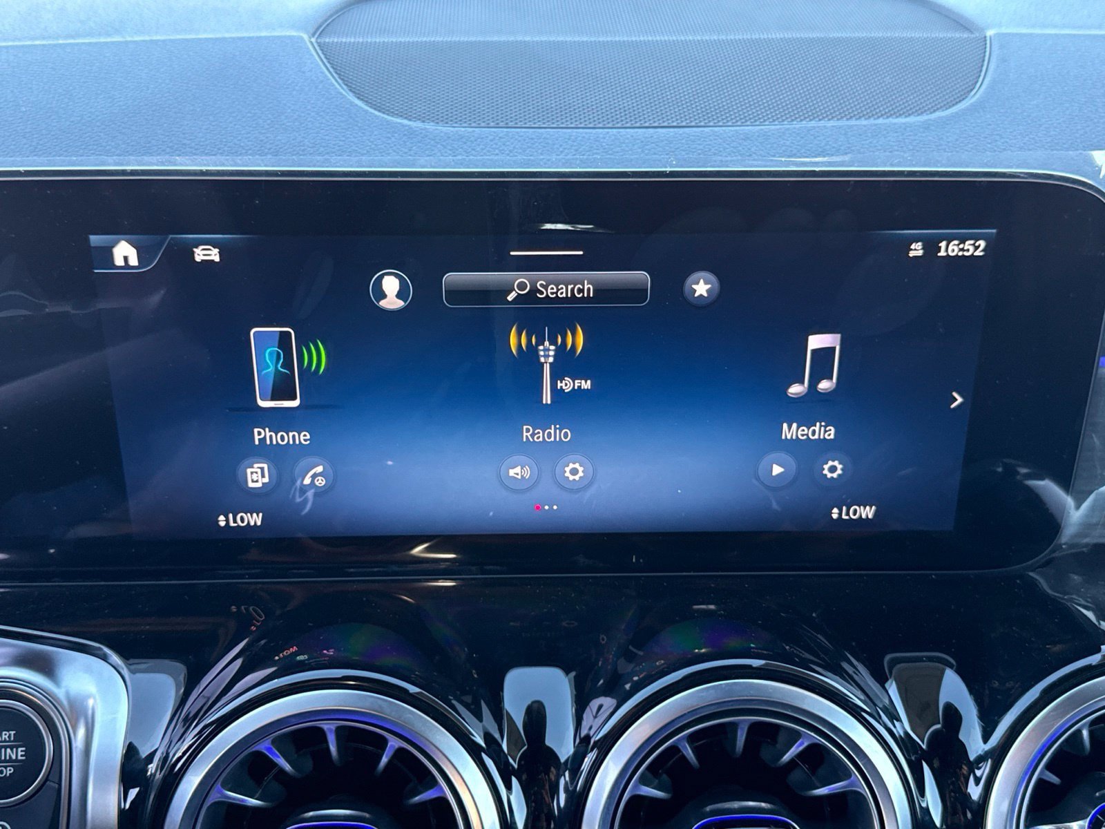 New 2026 Mercedes-Benz GLB 250 4MATIC image 25
