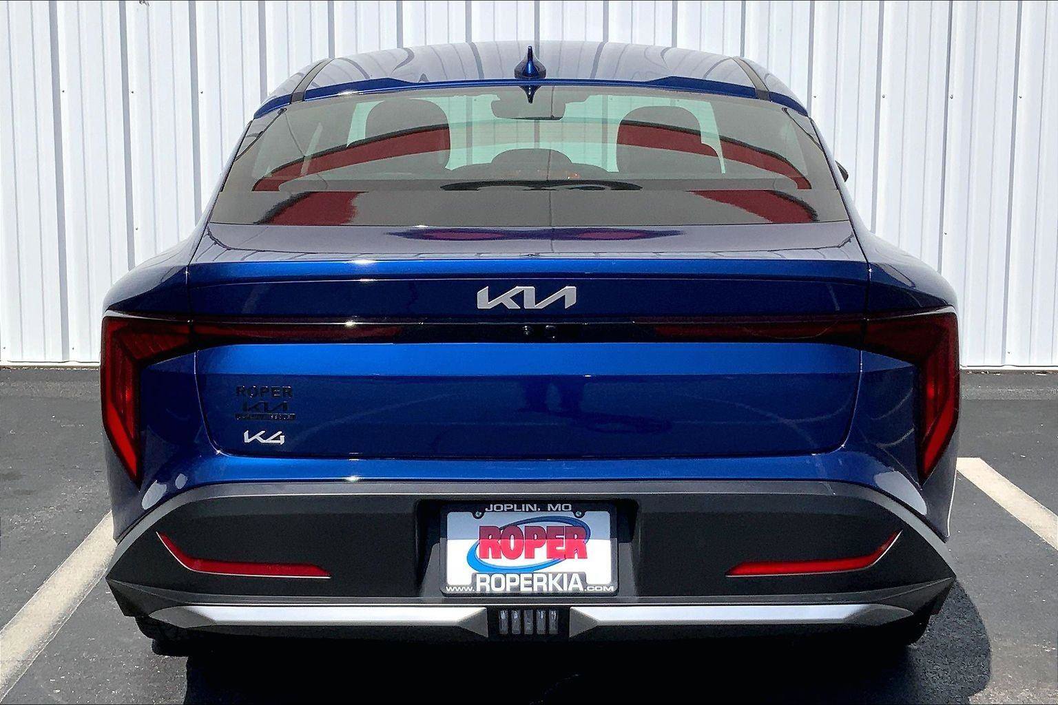 Used 2025 Kia K4 EX image 4