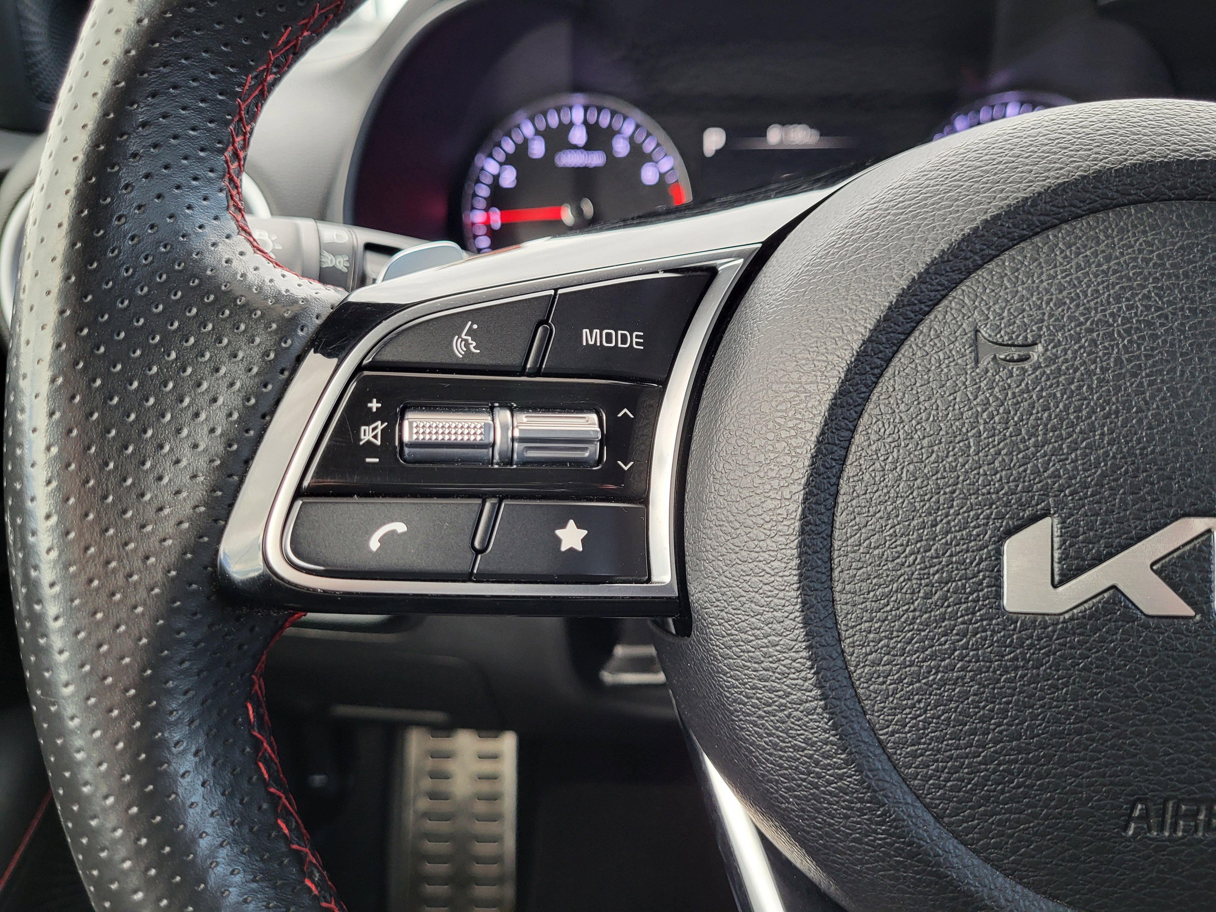 Used 2024 Kia Forte GT image 20