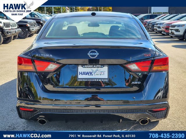 Used 2025 Nissan Altima 2.5 SR AWD/4WD image 5