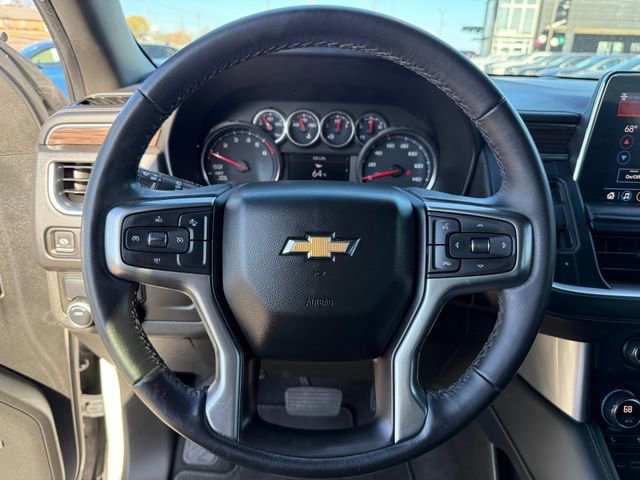 Used 2021 Chevrolet Suburban LT w/ Rear Media and Nav Package image 15