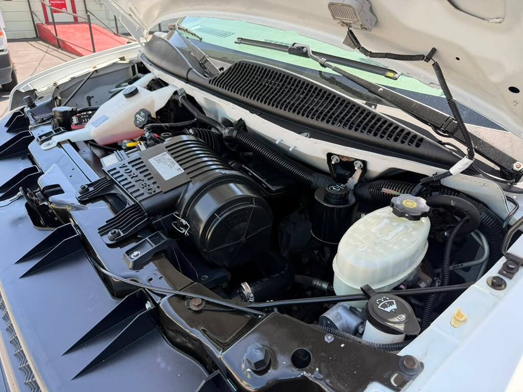 Used 2016 Chevrolet Express 2500 LS RWD image 27