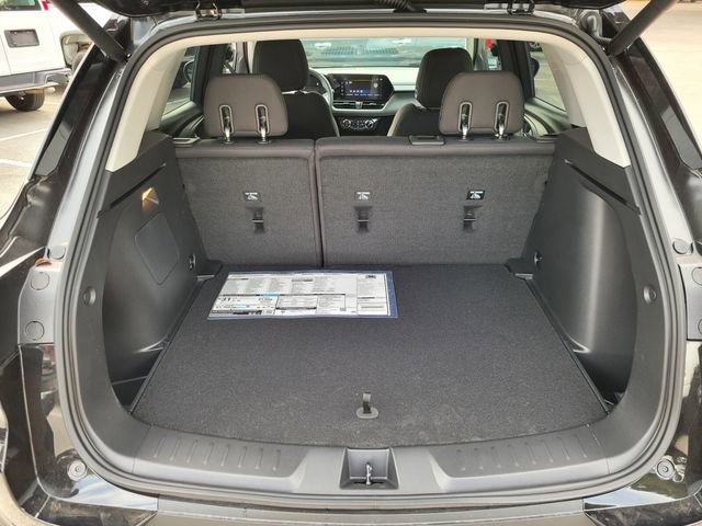 New 2025 Chevrolet TrailBlazer LT w/ Convenience Package FWD image 20