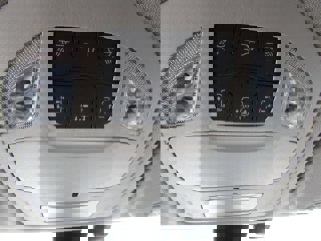 Used 2020 Chrysler Pacifica Touring-L Plus image 16