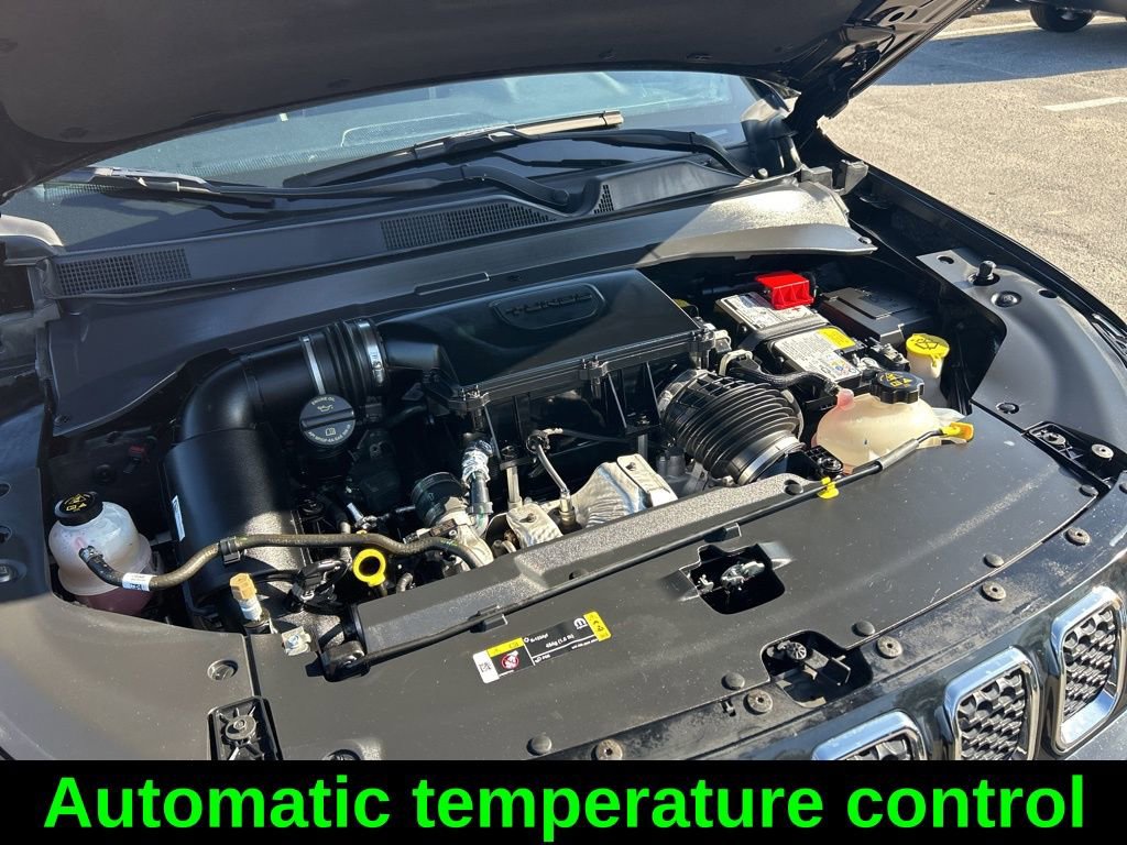 Used 2024 Jeep Compass Limited w/ Elite Group AWD/4WD image 19