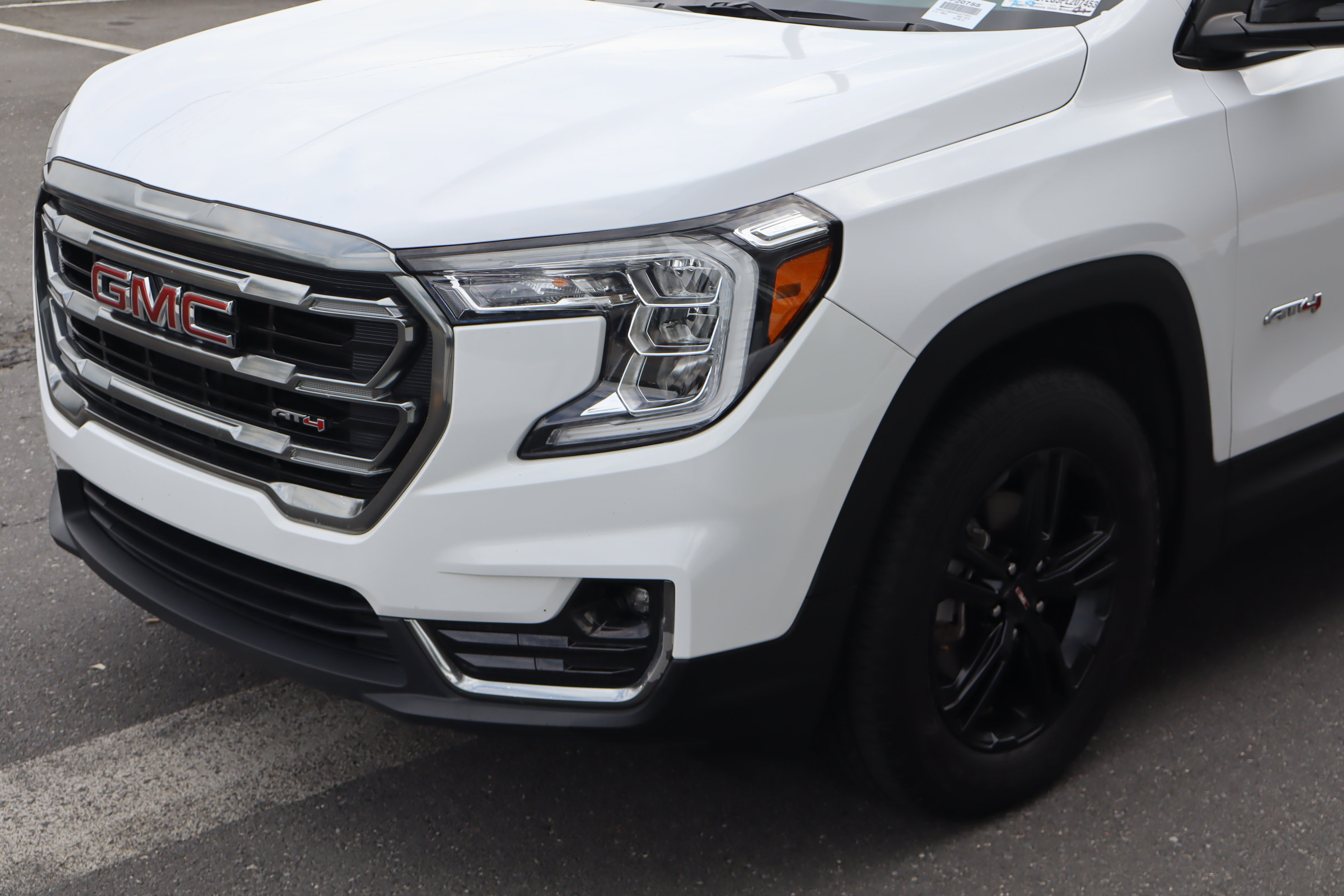 Certified 2023 GMC Terrain AT4 image 6