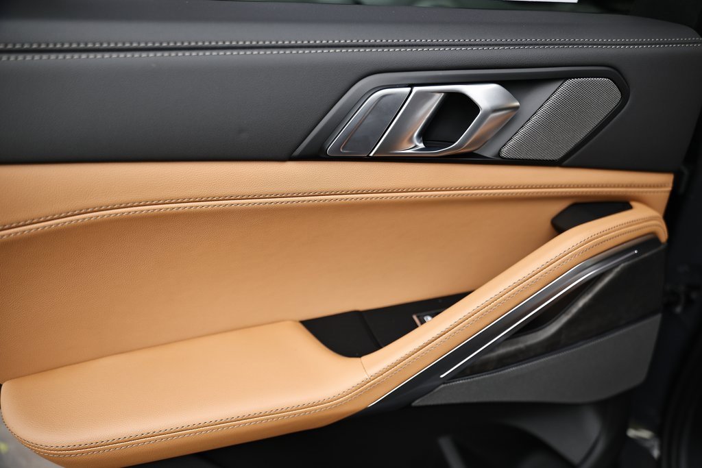 New 2026 BMW X6 xDrive40i w/ Premium Package image 24