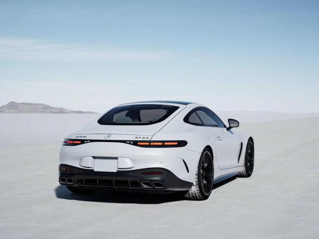 Used 2025 Mercedes-Benz AMG GT 63 image 23