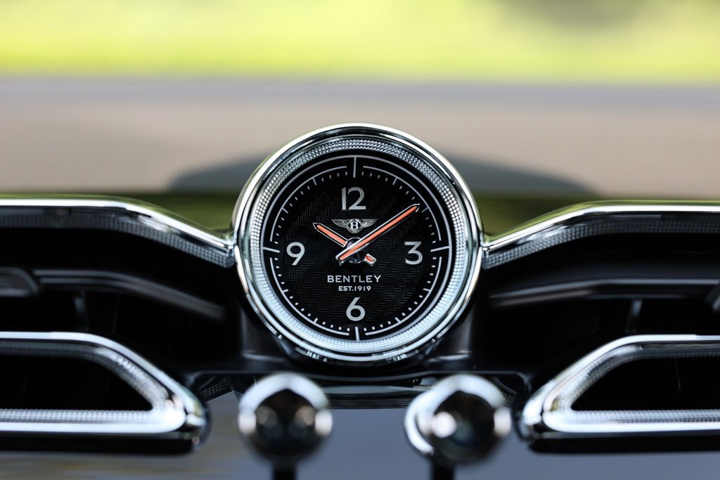 Used 2023 Bentley Bentayga Speed image 23