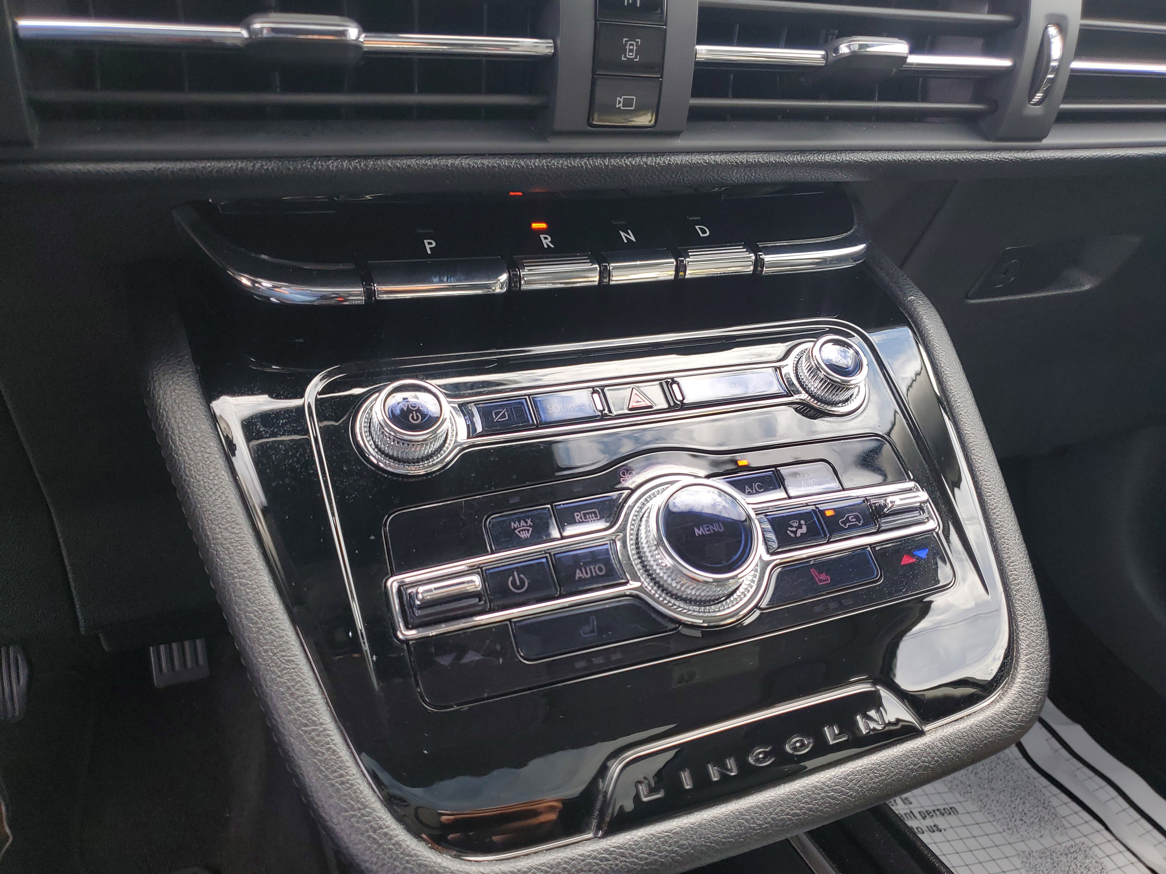 Certified 2022 Lincoln Corsair Reserve image 24