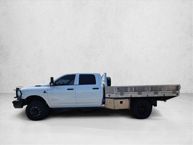 Used 2020 RAM 3500 Tradesman w/ Chrome Appearance Group AWD/4WD image 8