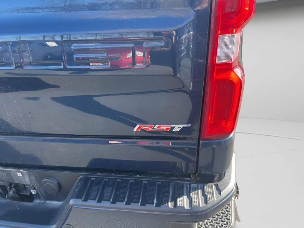 Used 2021 Chevrolet Silverado 1500 RST w/ Safety Package image 16